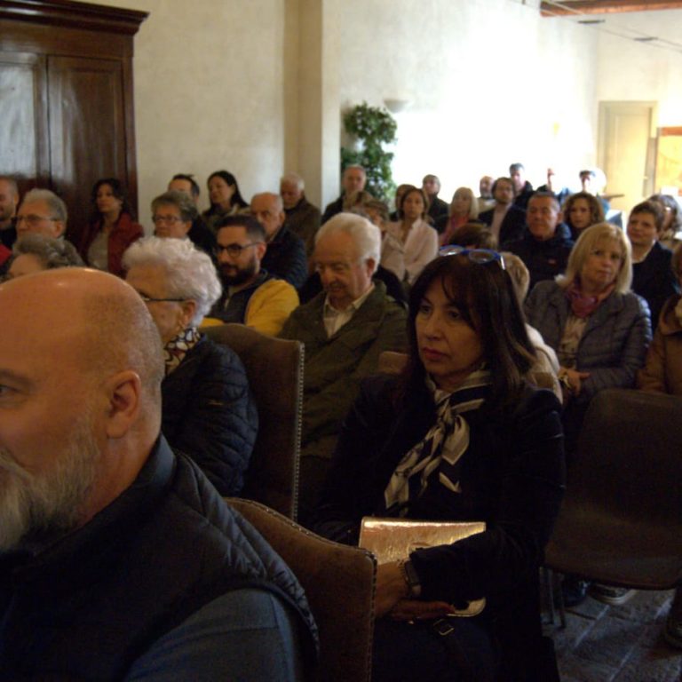 La piazza di Massa nelle immagini del 900